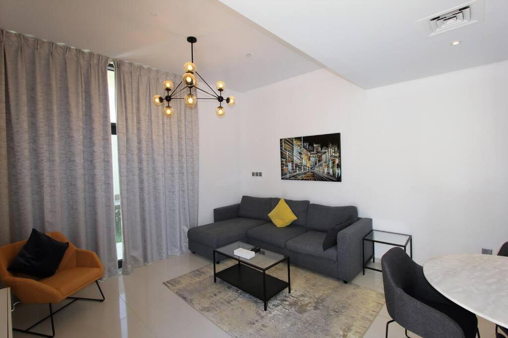 Specious 3 Bedrooms With Maid Room Villa Dubai Luaran gambar
